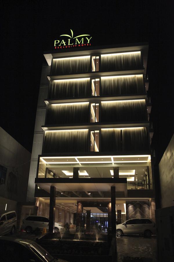 Palmy Exclusive Hotel Tanjung Redep Exterior foto