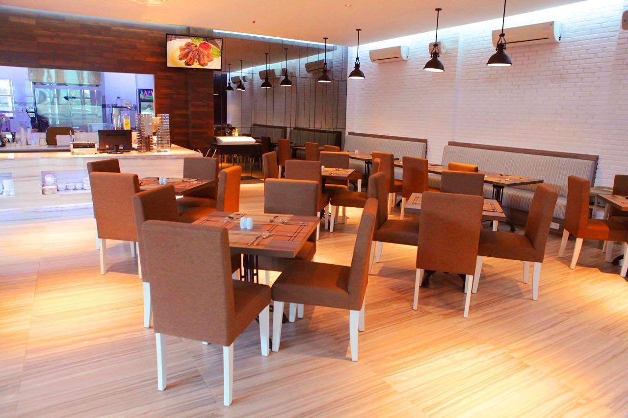 Palmy Exclusive Hotel Tanjung Redep Exterior foto